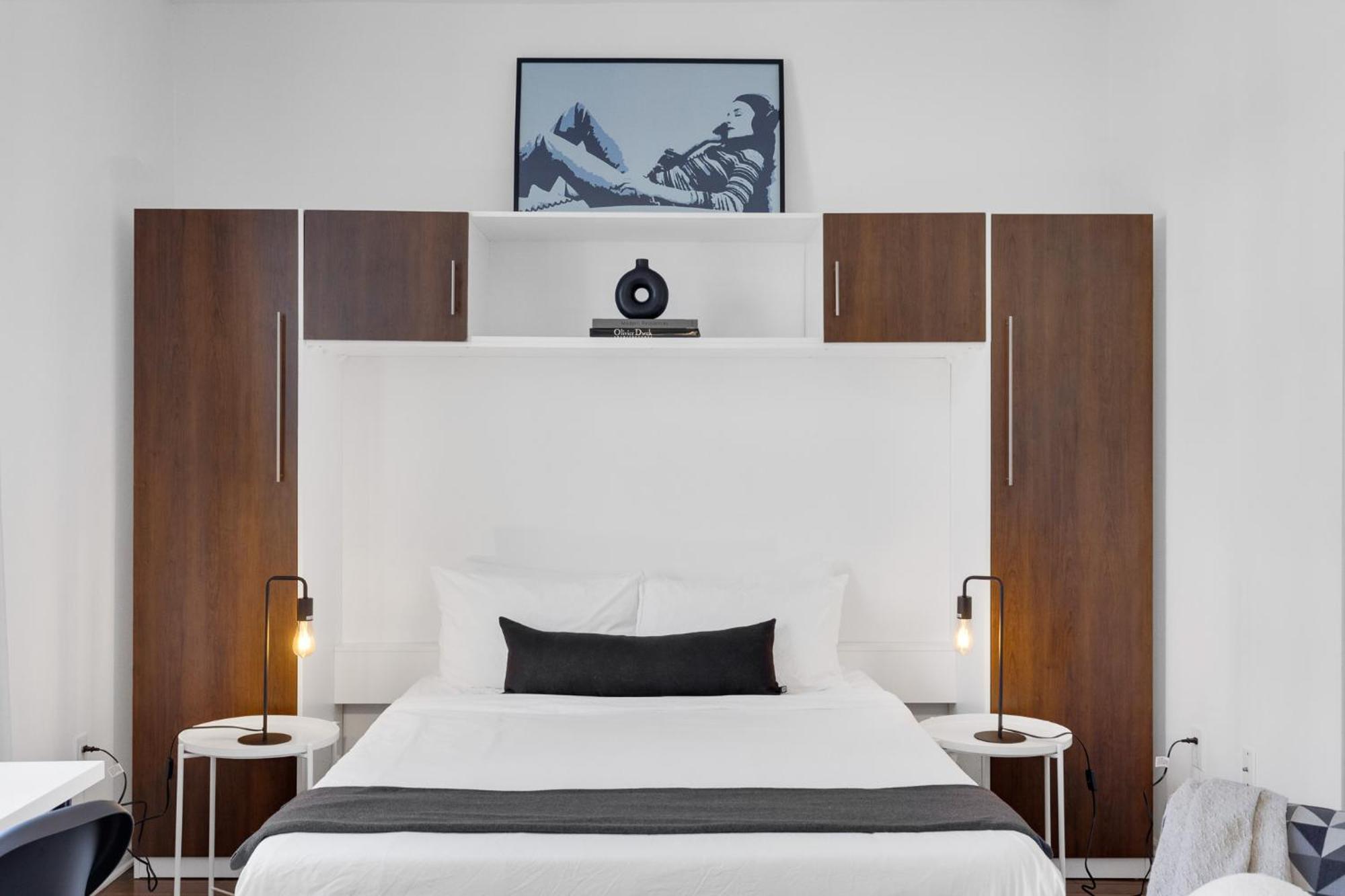 Liv Mtl Mtl Apartahotel Montreal